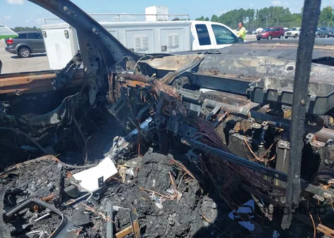 2019 Ram 1500 Laramie 4X4 5'7 Box из США, поврежденный, VIN 1C6SRFJT0KN862738